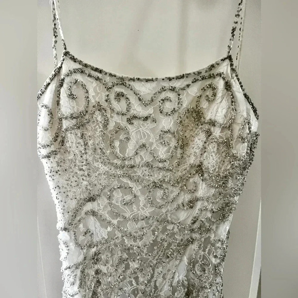 Je Matadi by Sean Mehta White w Silver Beading Full Length Formal Gown - Size 8 - Picture 8 of 8